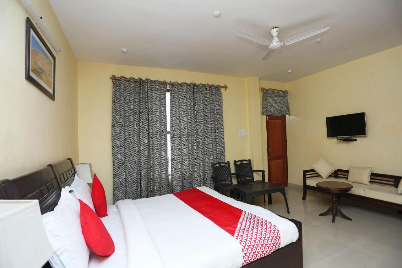 Oyo 35461 Deodar Villa ดารัมซาลา ภายนอก รูปภาพ