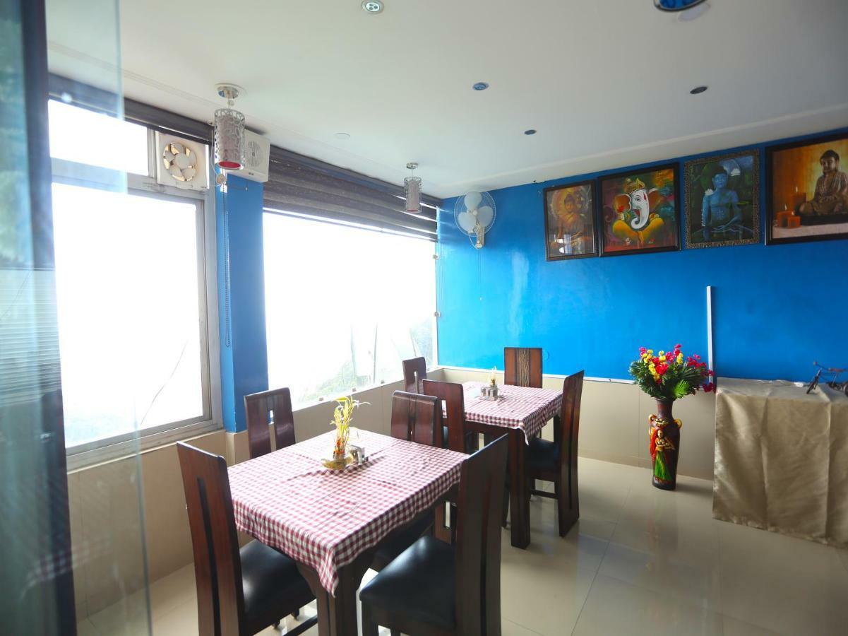 Oyo 35461 Deodar Villa ดารัมซาลา ภายนอก รูปภาพ
